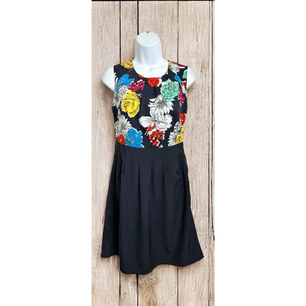 Banana Republic Navy Floral Dress Fit & Flare Sz 2 Lined Sleeveless Knee Length